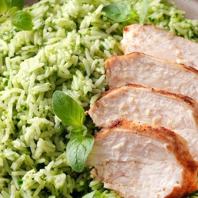 Mexická rýže Arroz verde s kuřecími prsy