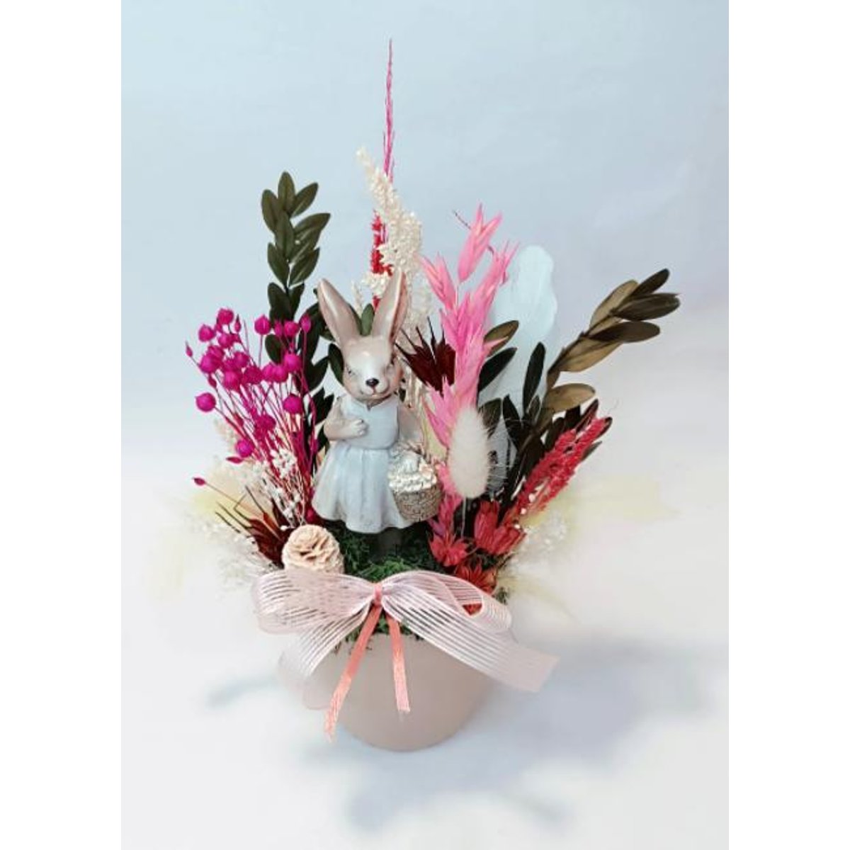 Jarní dekorace s králičicí