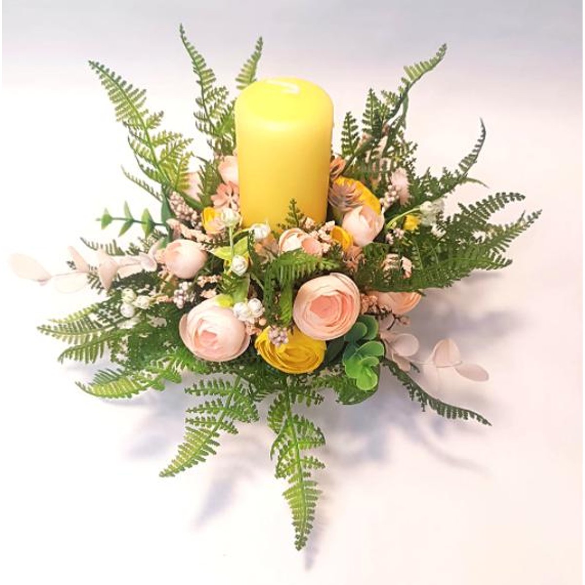 Květinový svícen trvanlivý